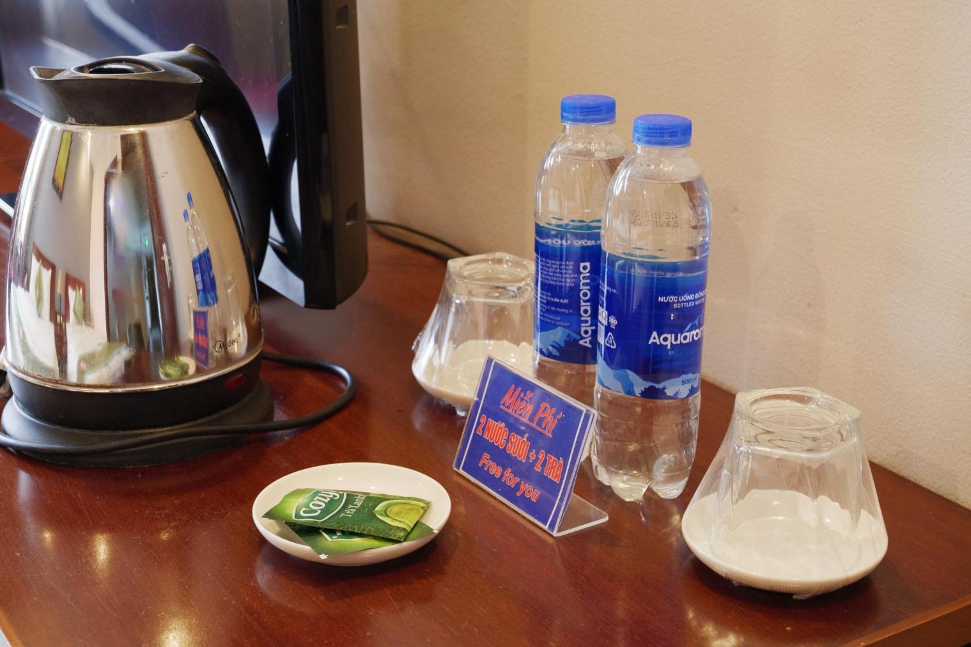 Ngan Ha Hotel Long Bien Ханой Екстериор снимка