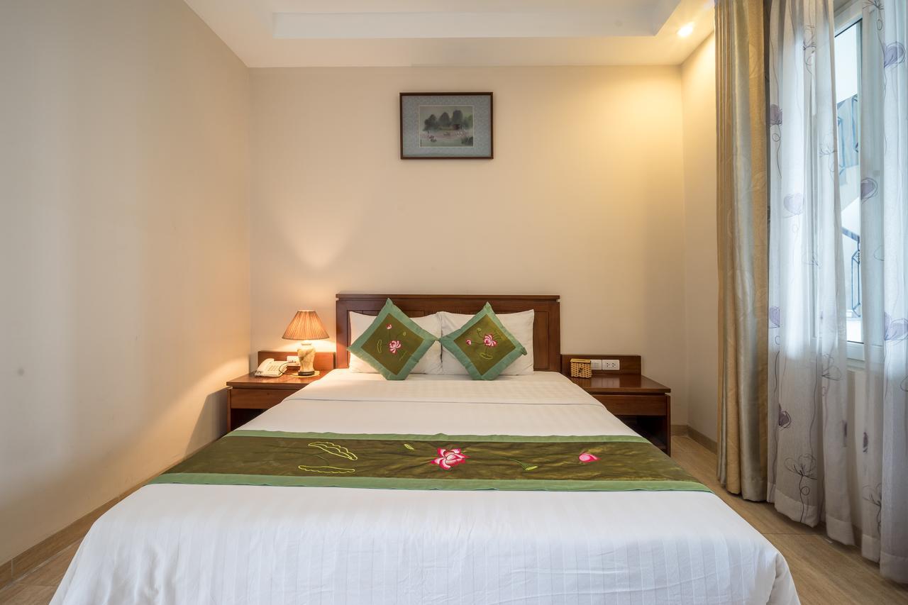 Ngan Ha Hotel Long Bien Ханой Екстериор снимка